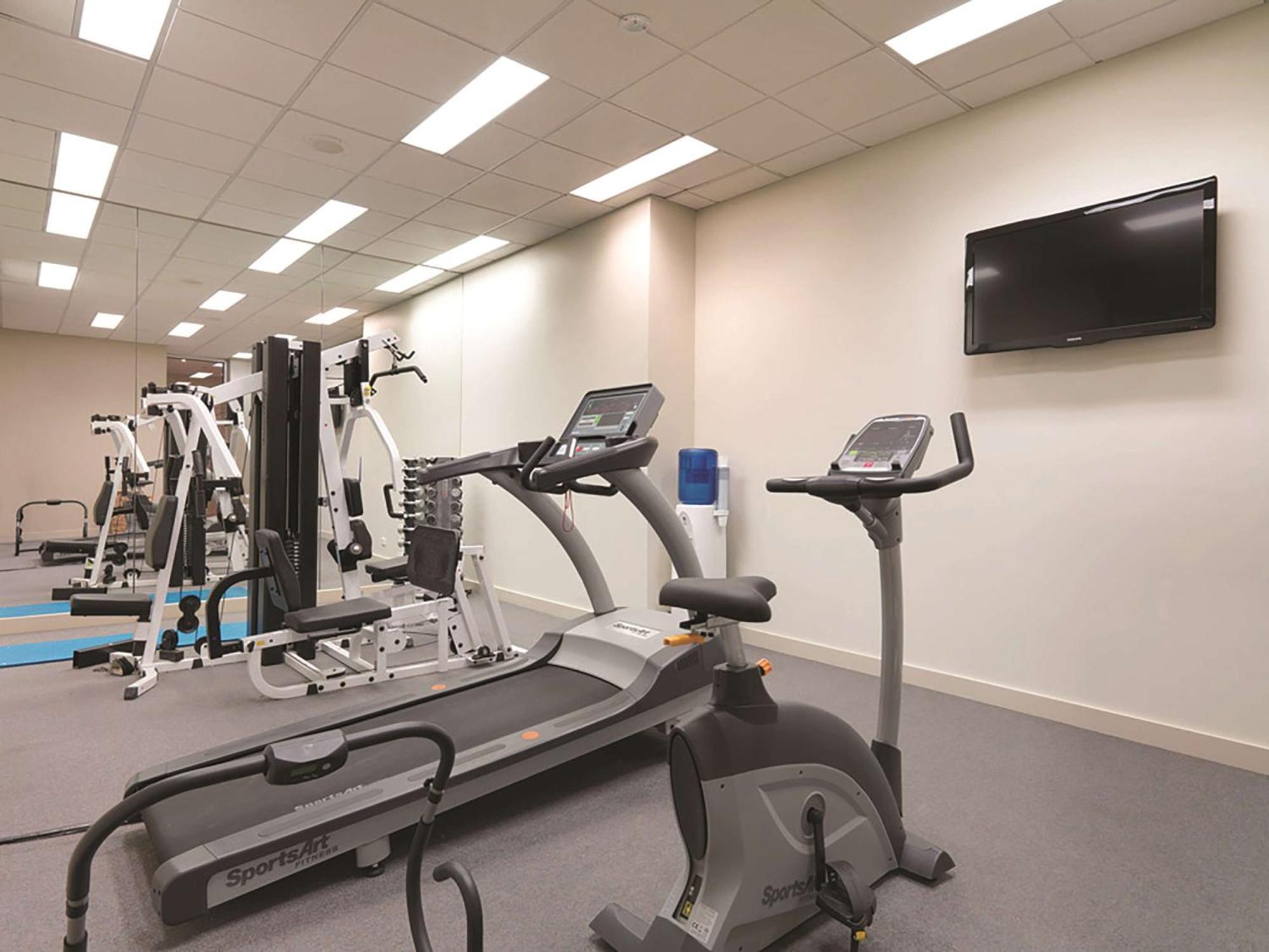 Adina Apartment Hotel Melbourne Flinders Street Екстер'єр фото
